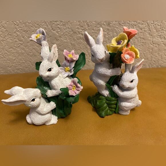 2 Bunny Rabbit With Flowers Decor Figurines.  4” Tall.  Easter Spring - Picture 1 of 5